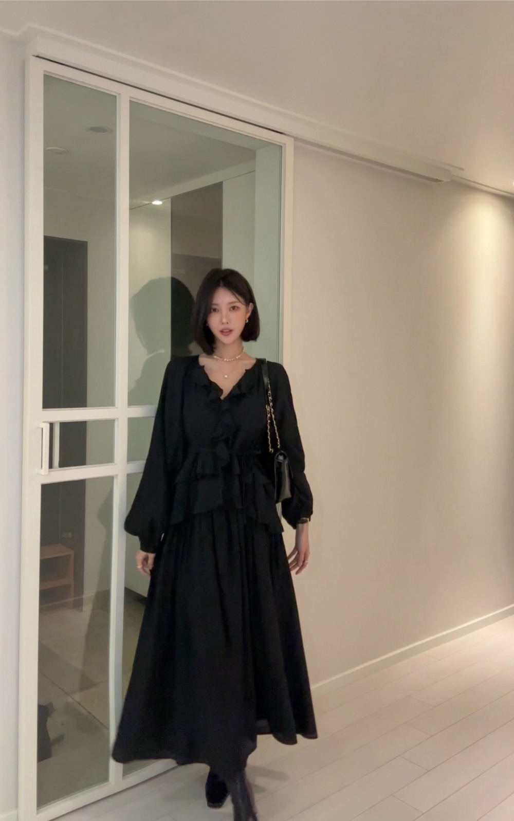 荷葉邊雪紡V領長洋裝,KOREA,353945,荷葉邊雪紡V領長洋裝,周新品優惠,NEWARRIVAL