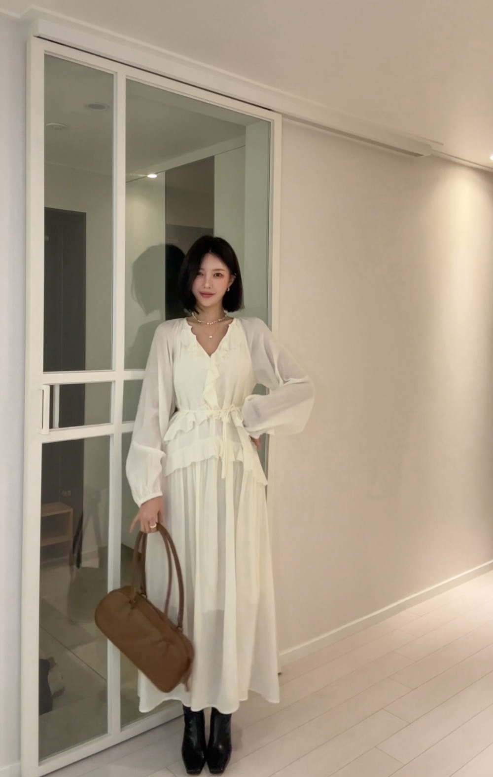 荷葉邊雪紡V領長洋裝,KOREA,353945,荷葉邊雪紡V領長洋裝,周新品優惠,NEWARRIVAL