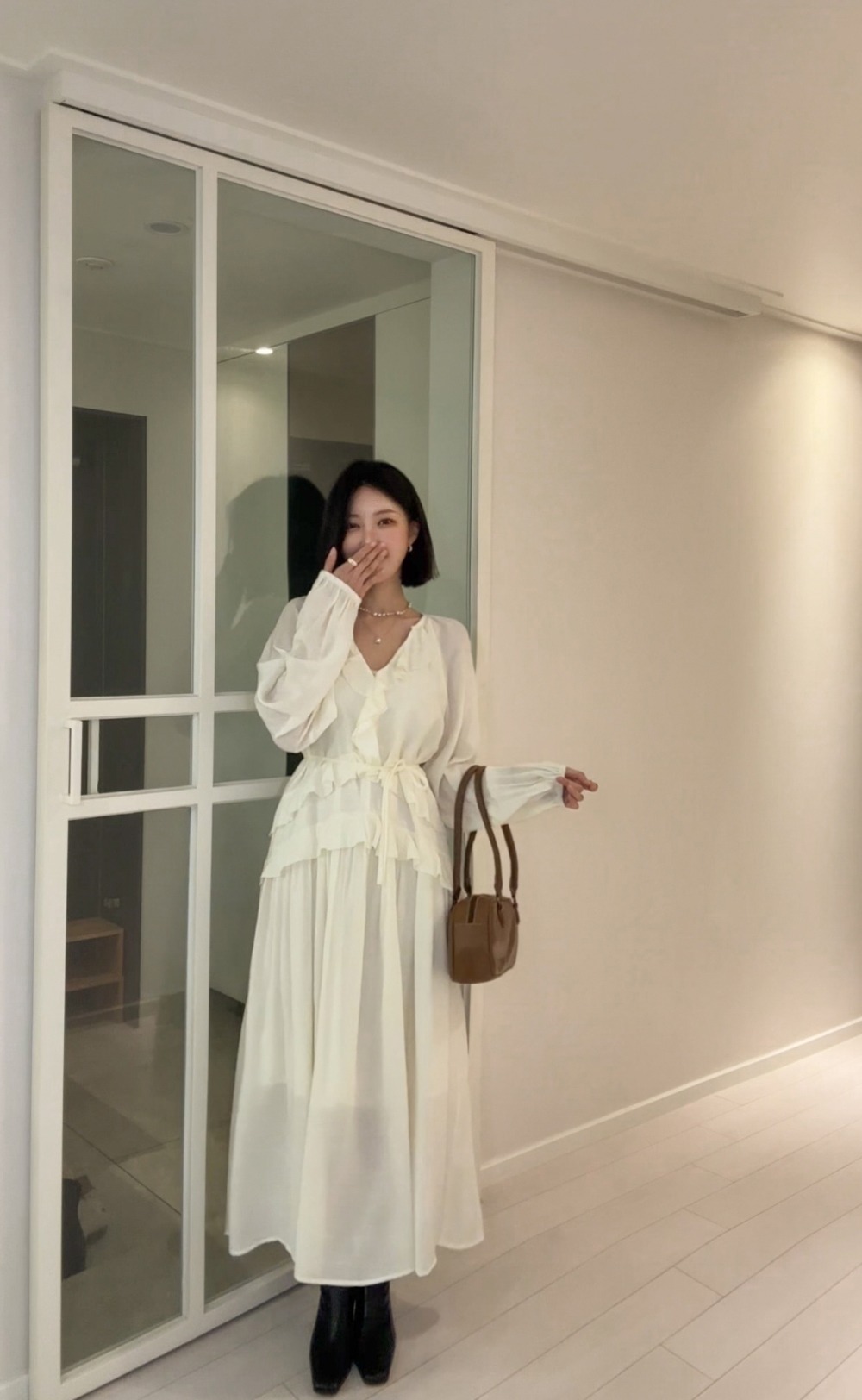 荷葉邊雪紡V領長洋裝,KOREA,353945,荷葉邊雪紡V領長洋裝,周新品優惠,NEWARRIVAL