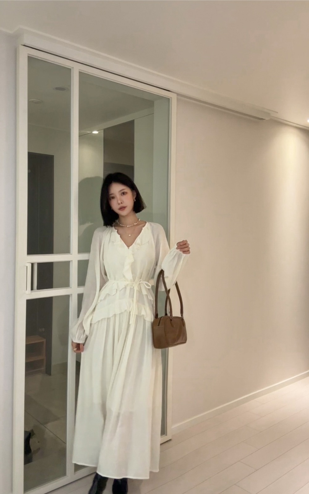 荷葉邊雪紡V領長洋裝,KOREA,353945,荷葉邊雪紡V領長洋裝,周新品優惠,NEWARRIVAL