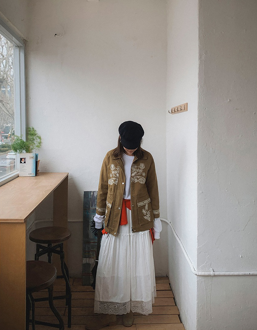 復古蕾絲拼接蛋糕長裙,KOREA,355840,復古蕾絲拼接蛋糕長裙,領500,999免運