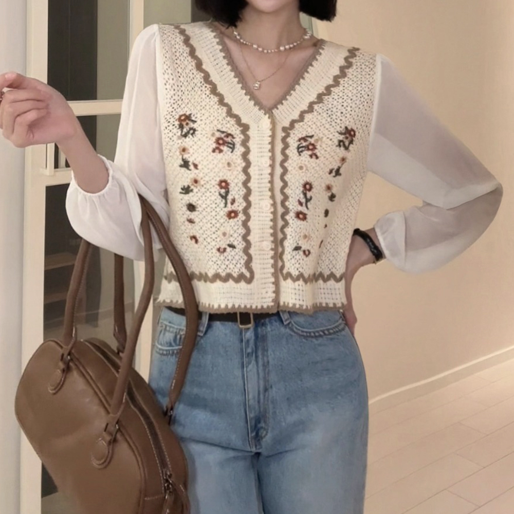 假兩件花卉刺繡上衣