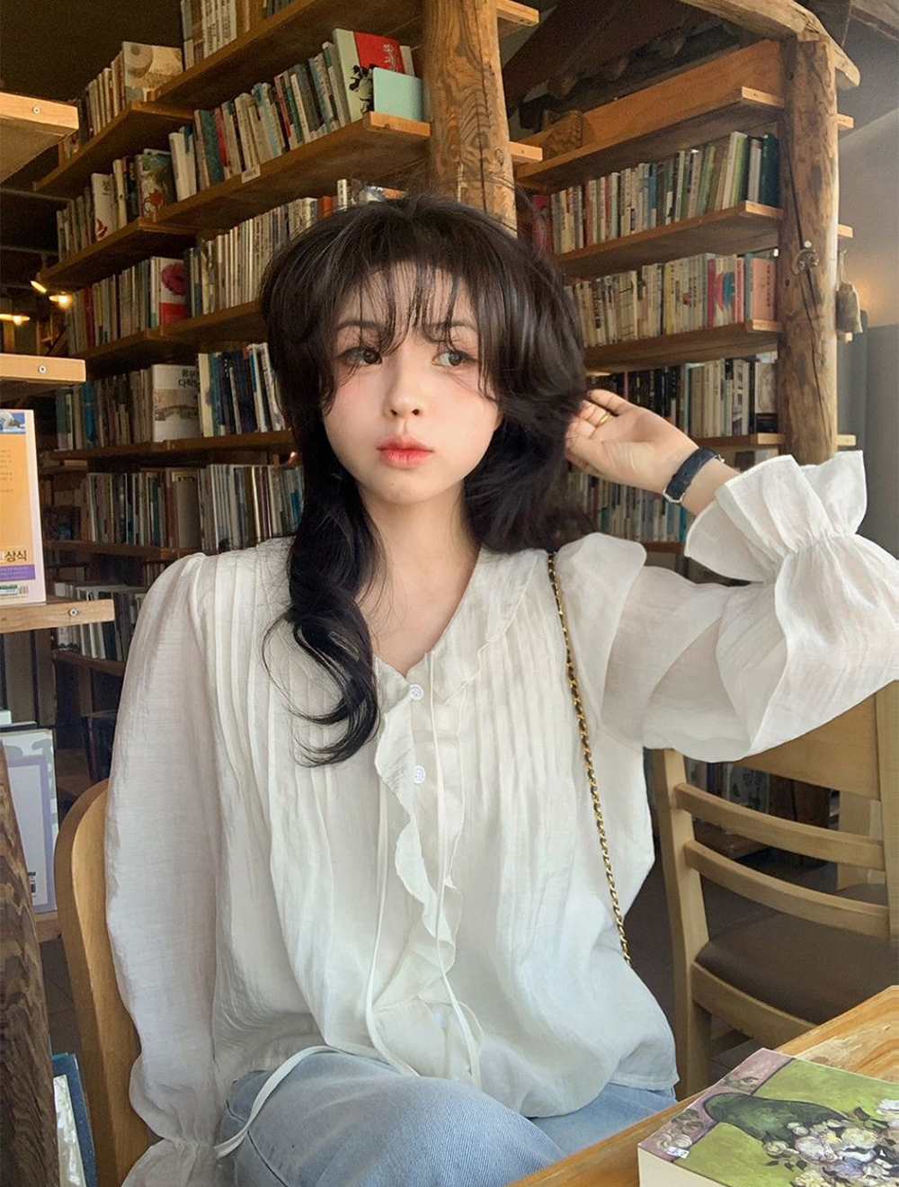 溫柔系荷葉邊V領襯衫,KOREA,355968,溫柔系荷葉邊V領襯衫,周新品優惠,NEWARRIVAL