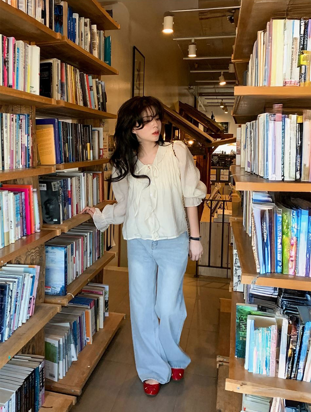 溫柔系荷葉邊V領襯衫,KOREA,355968,溫柔系荷葉邊V領襯衫,周新品優惠,NEWARRIVAL