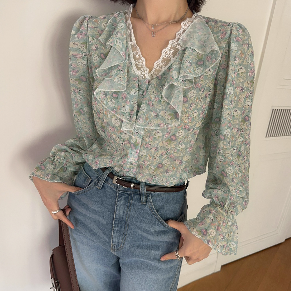 蕾絲荷葉領碎花襯衫