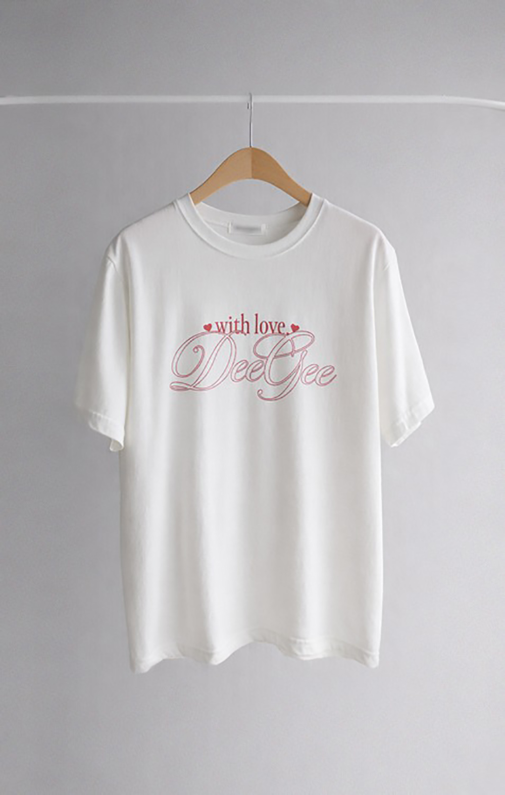 簡約字母設計印花上衣,KOREA,354817,簡約字母設計印花上衣,領500,999免運