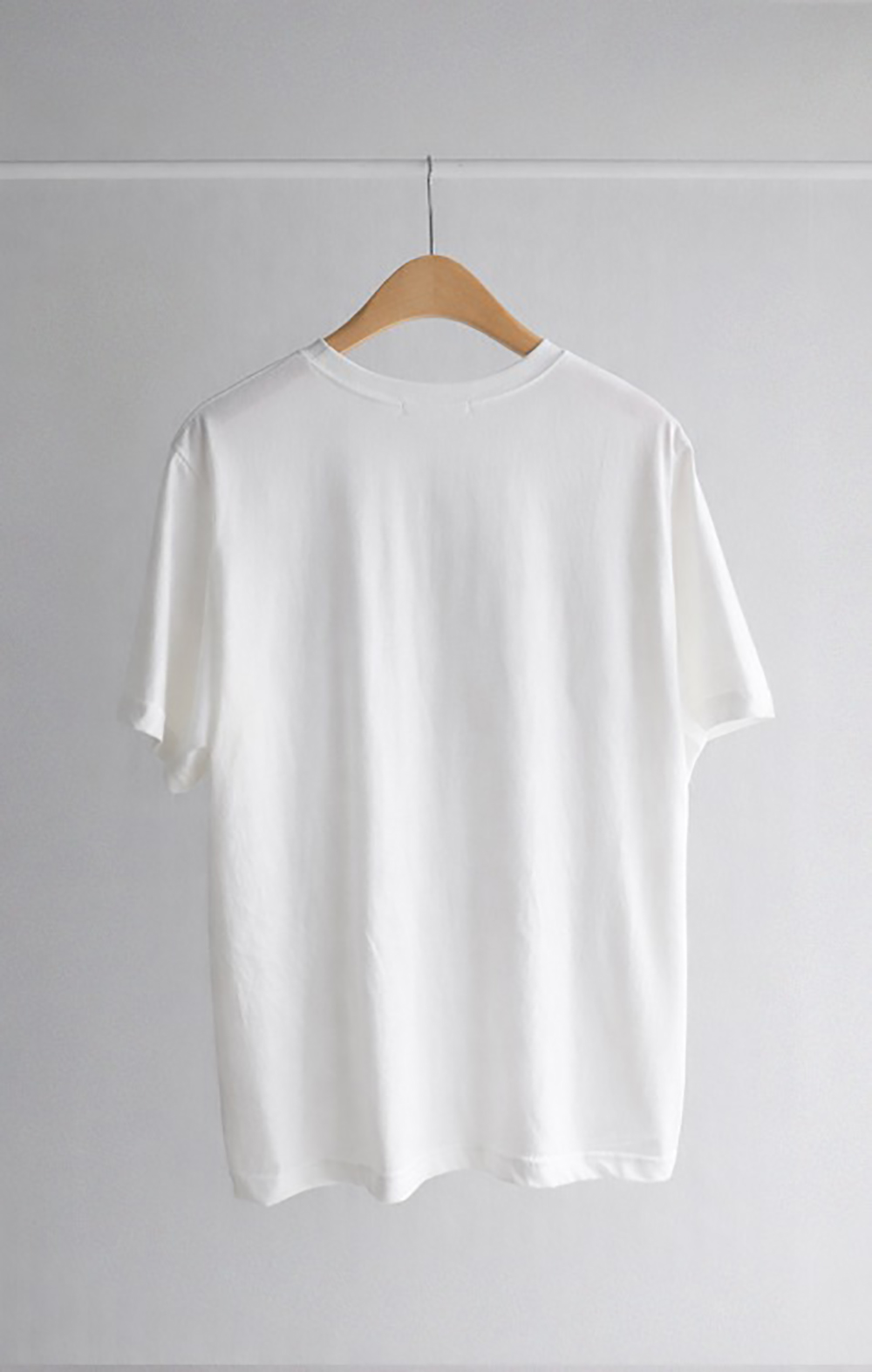 簡約字母設計印花上衣,KOREA,354817,簡約字母設計印花上衣,領500,999免運