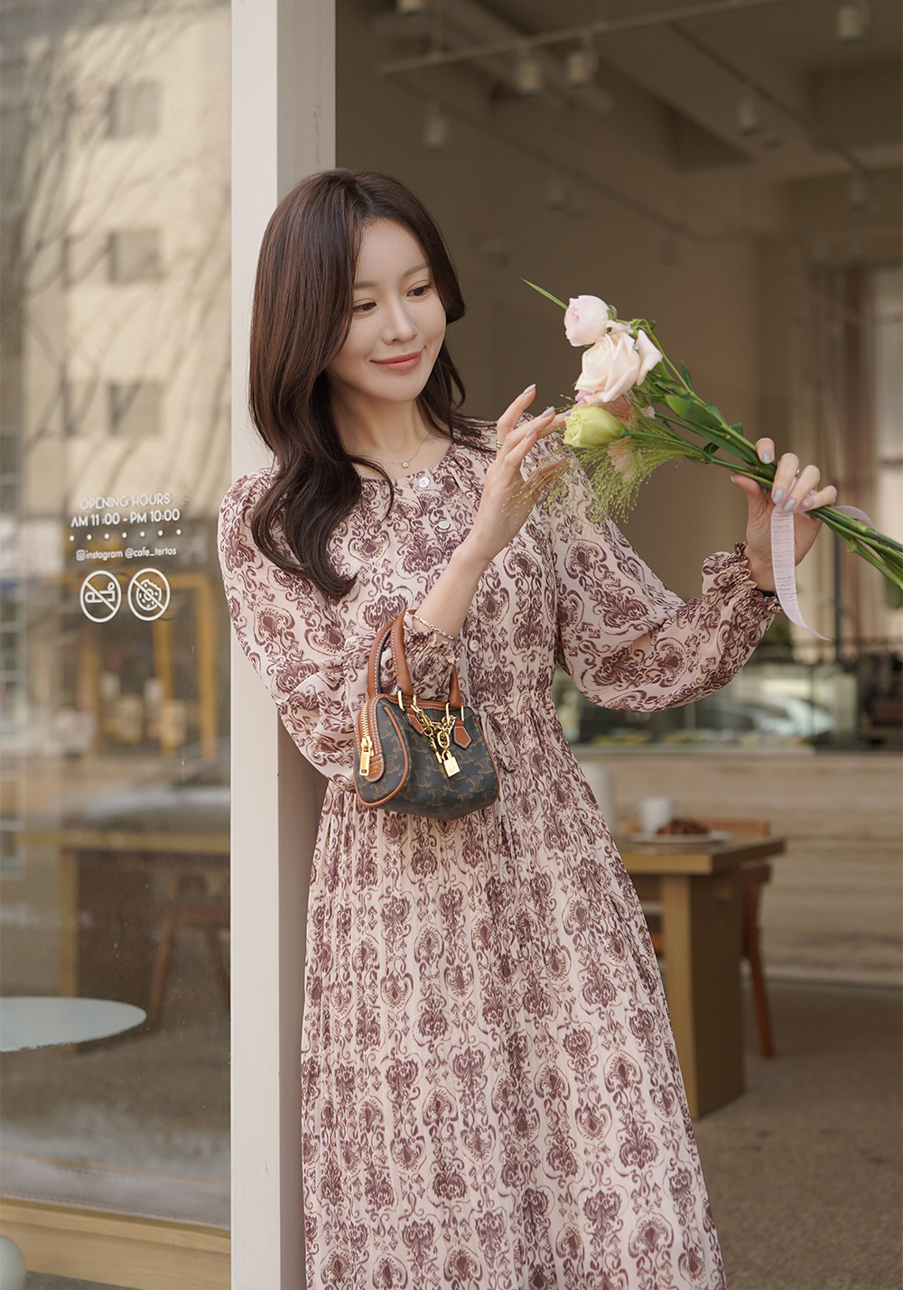 優雅復古印花圓領洋裝,KOREA,355129,優雅復古印花圓領洋裝,領500,999免運