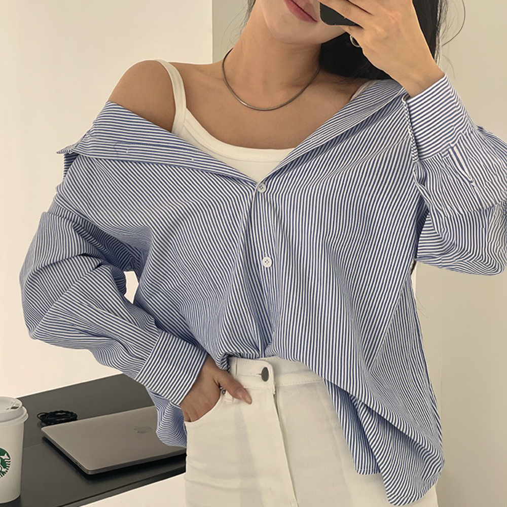 寬鬆前後兩穿條紋襯衫