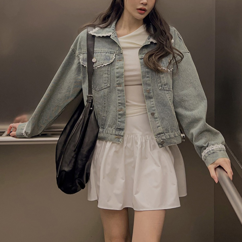 甜美蕾絲拼接牛仔外套