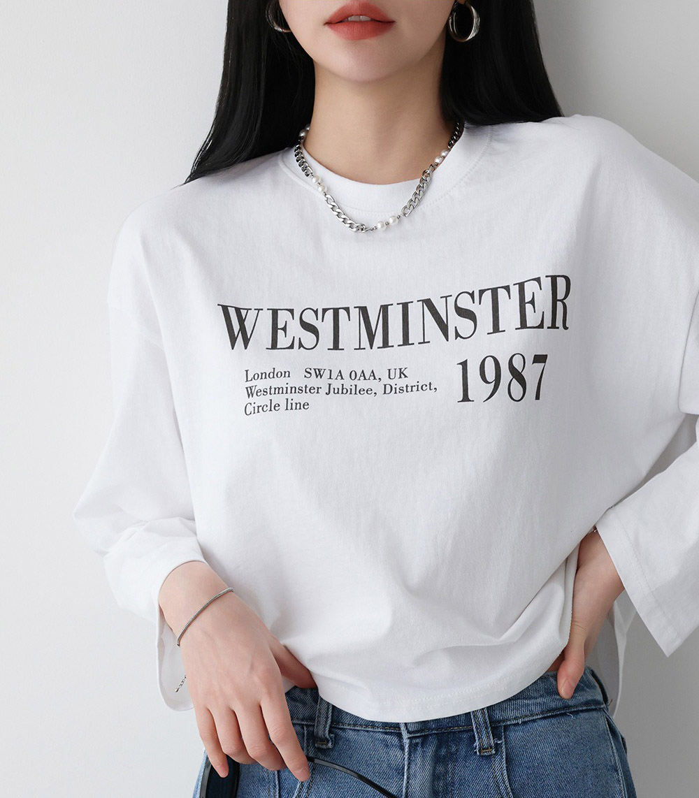 字母印花落肩款上衣,KOREA,358428,字母印花落肩款上衣,領500,999免運