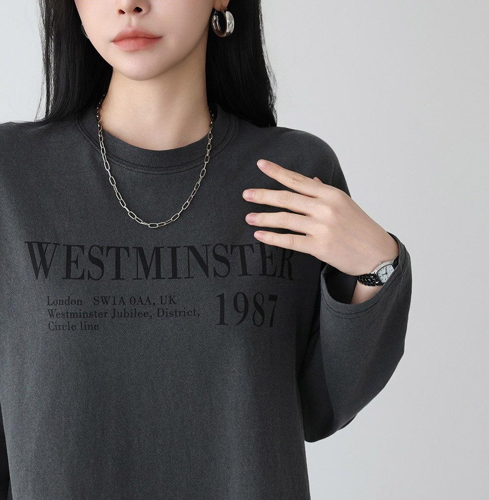 字母印花落肩款上衣,KOREA,358428,字母印花落肩款上衣,領500,999免運