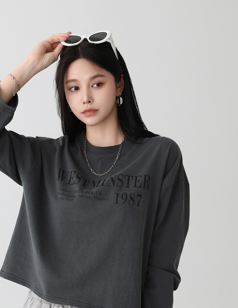 字母印花落肩款上衣,KOREA,358428,字母印花落肩款上衣,領500,999免運