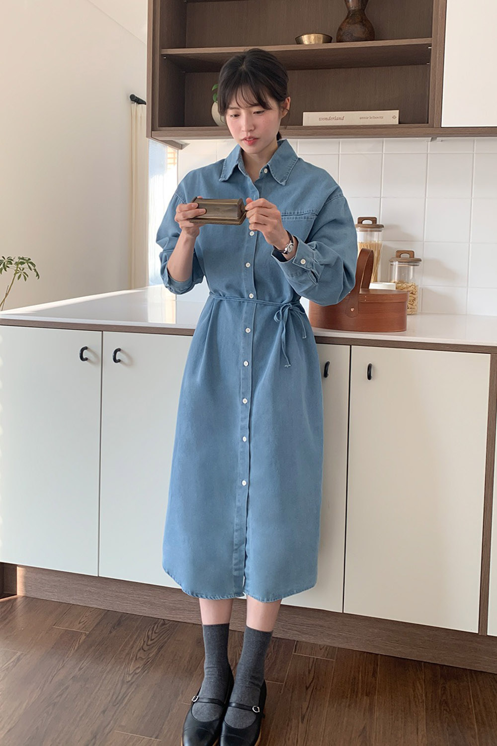 牛仔布襯衫領綁帶洋裝,KOREA,358122,牛仔布襯衫領綁帶洋裝,領500,999免運
