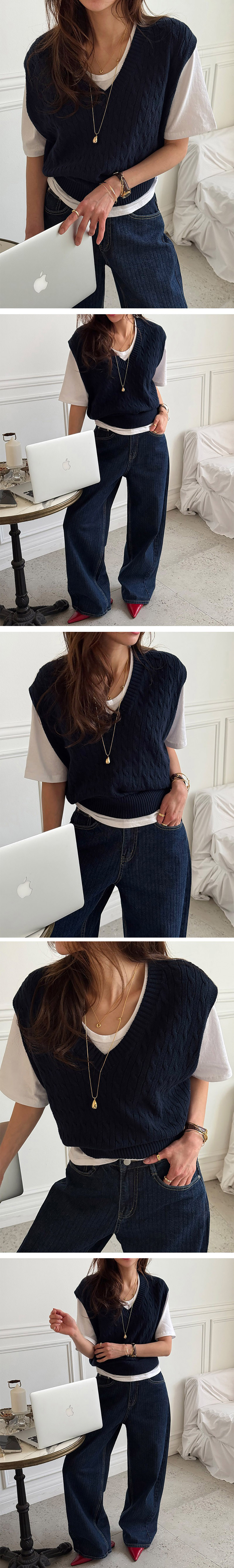 麻花針織V領背心,KOREA,358201,麻花針織V領背心,領500,999免運