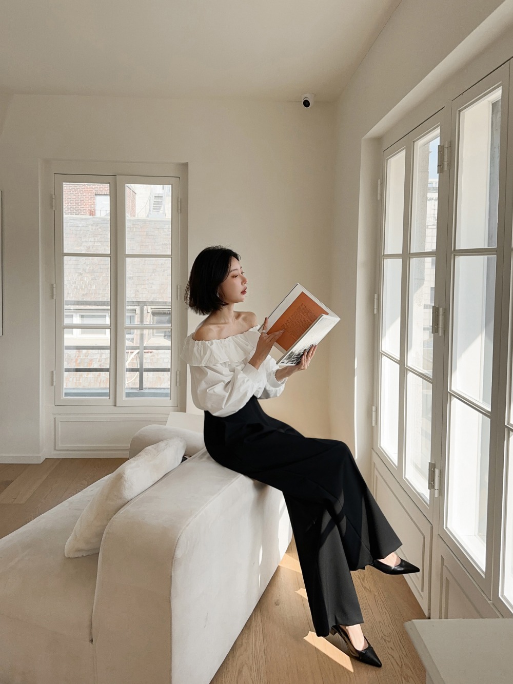 氣質一字荷葉領上衣,KOREA,358847,氣質一字荷葉領上衣,領500,999免運