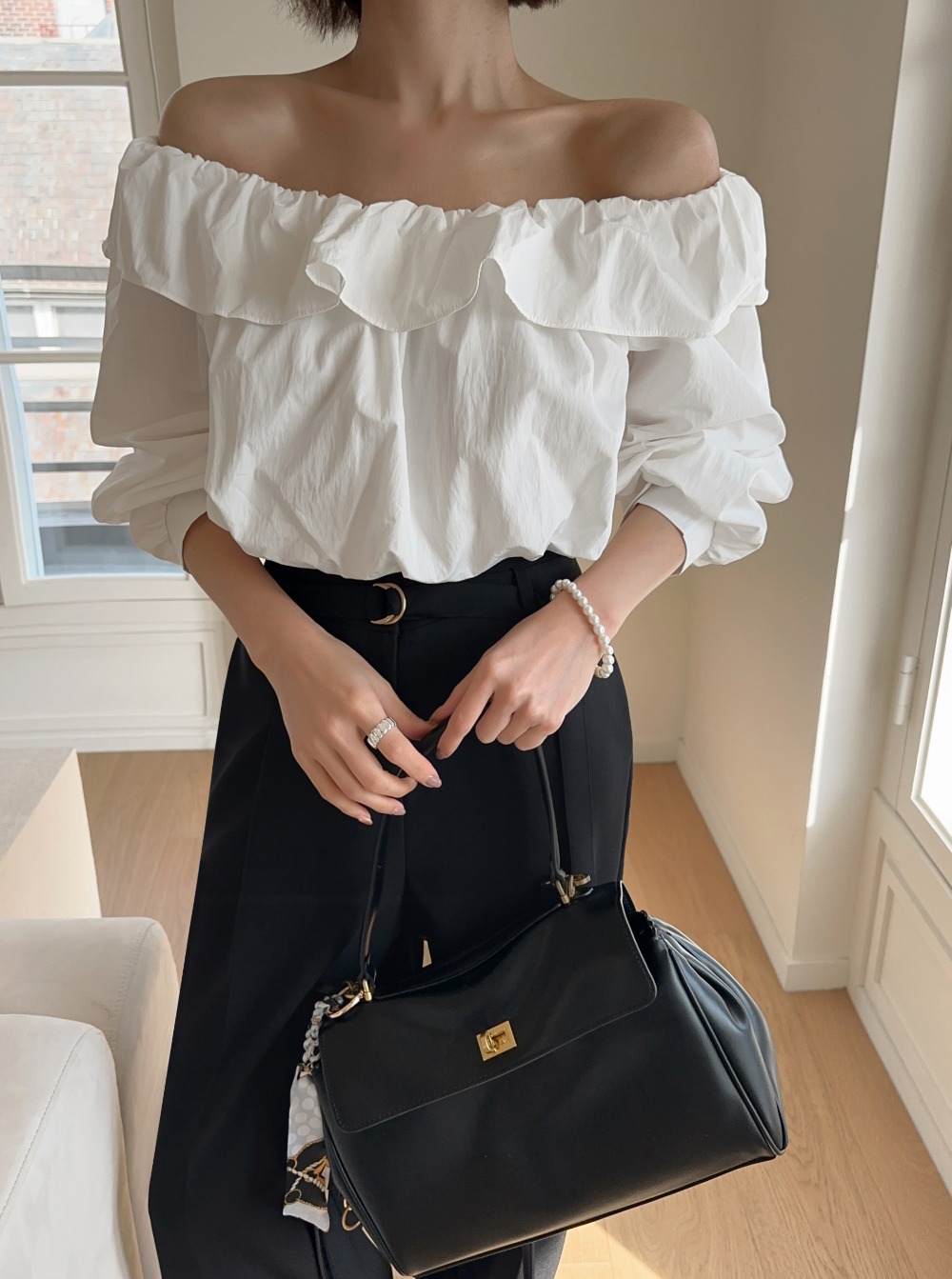 氣質一字荷葉領上衣,KOREA,358847,氣質一字荷葉領上衣,領500,999免運