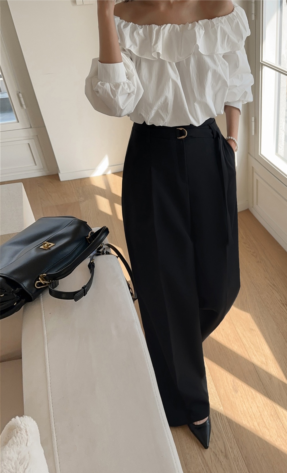 氣質一字荷葉領上衣,KOREA,358847,氣質一字荷葉領上衣,領500,999免運