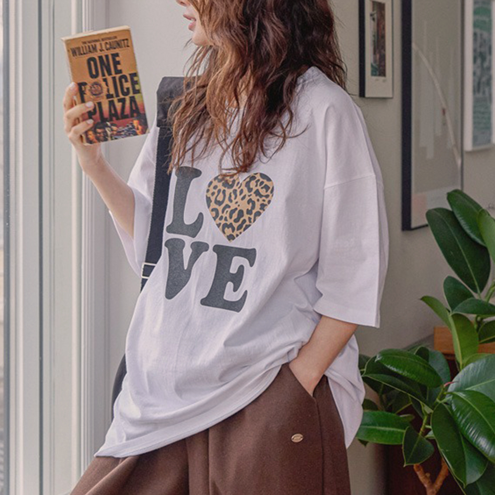 豹紋愛心印花純棉上衣