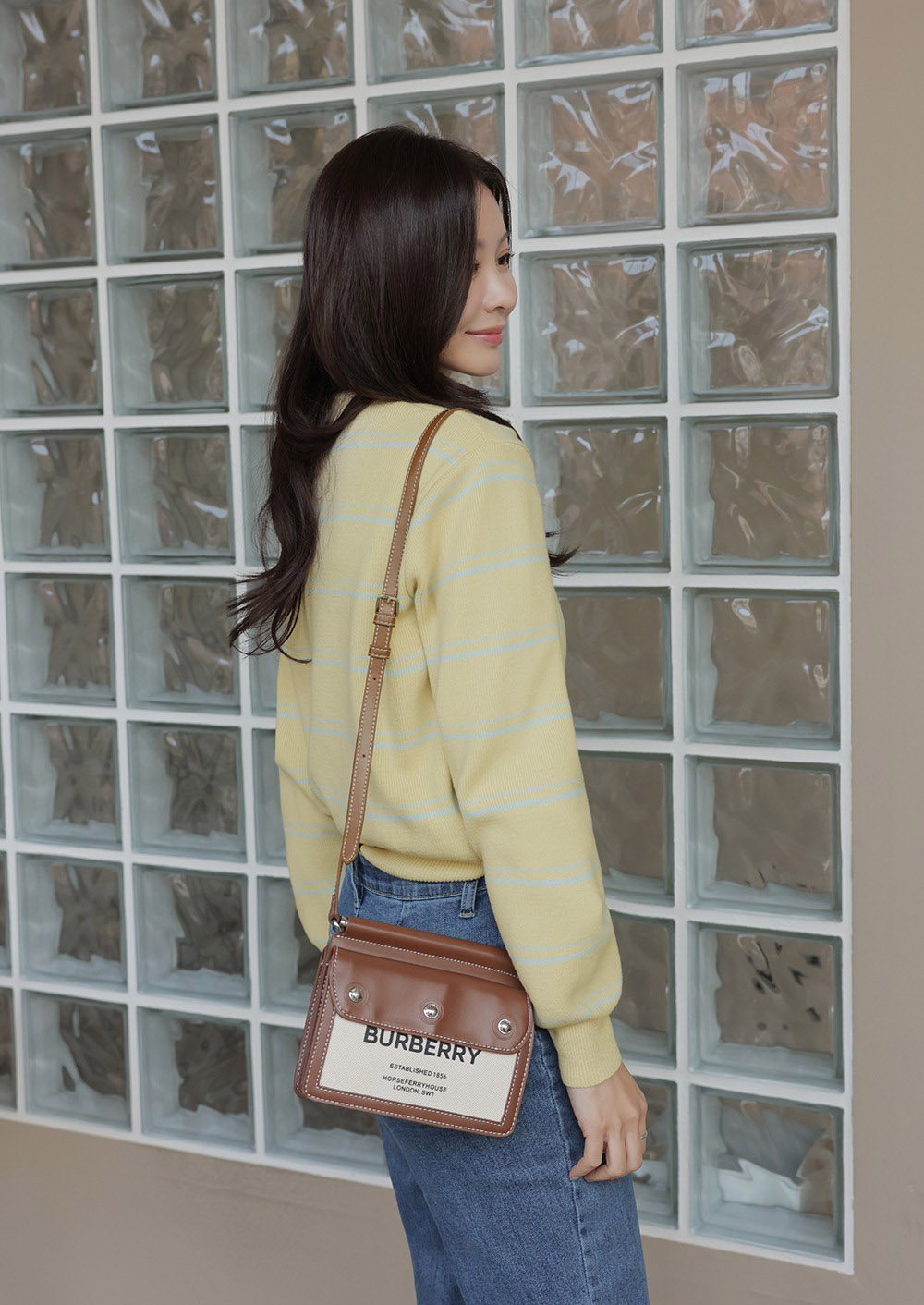 條紋正反兩穿針織上衣,KOREA,358645,條紋正反兩穿針織上衣,周新品優惠,NEWARRIVAL