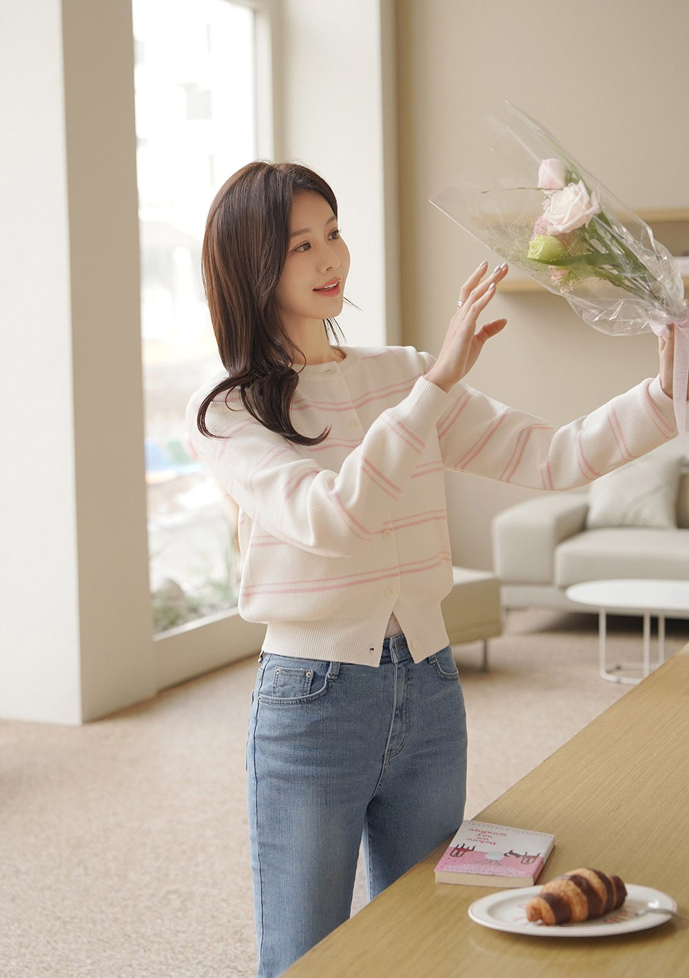 條紋正反兩穿針織上衣,KOREA,358645,條紋正反兩穿針織上衣,周新品優惠,NEWARRIVAL