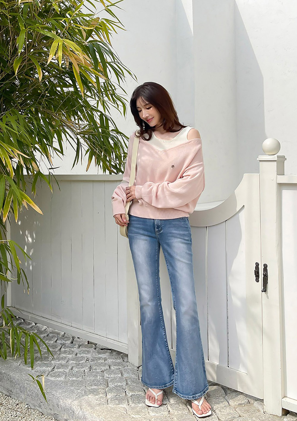 撞色露肩設計針織上衣,KOREA,358709,撞色露肩設計針織上衣,周新品優惠,NEWARRIVAL