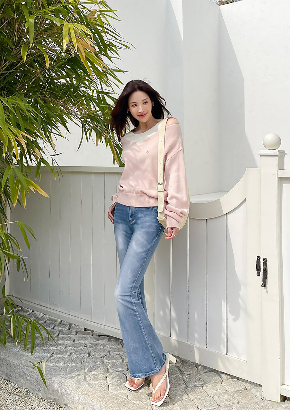 撞色露肩設計針織上衣,KOREA,358709,撞色露肩設計針織上衣,周新品優惠,NEWARRIVAL