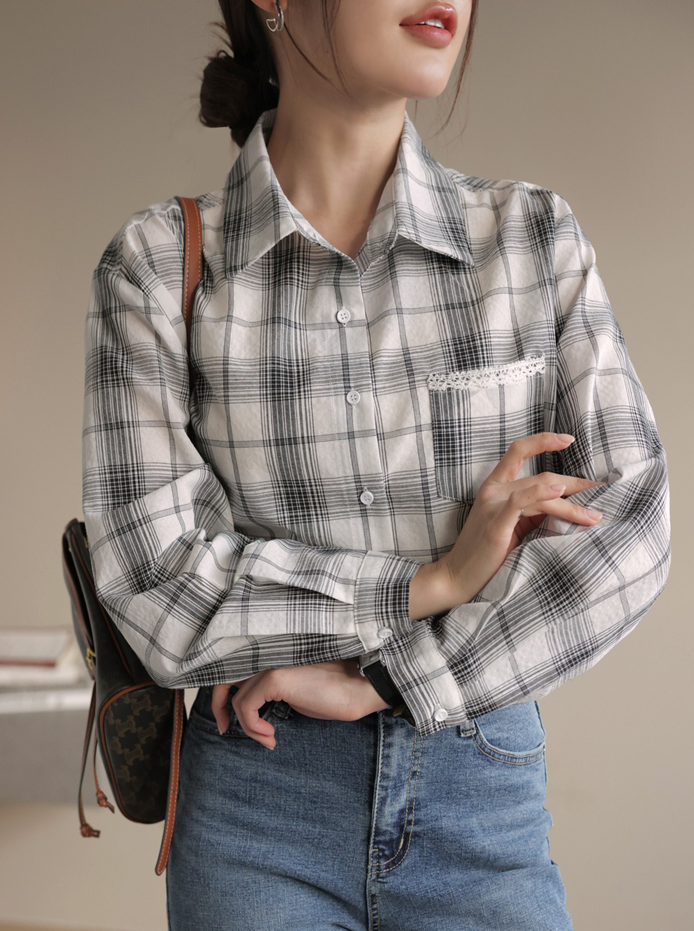 小蕾絲細節格紋襯衫,KOREA,359670,小蕾絲細節格紋襯衫,領500,999免運