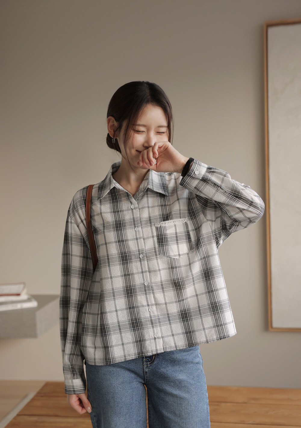 小蕾絲細節格紋襯衫,KOREA,359670,小蕾絲細節格紋襯衫,領500,999免運