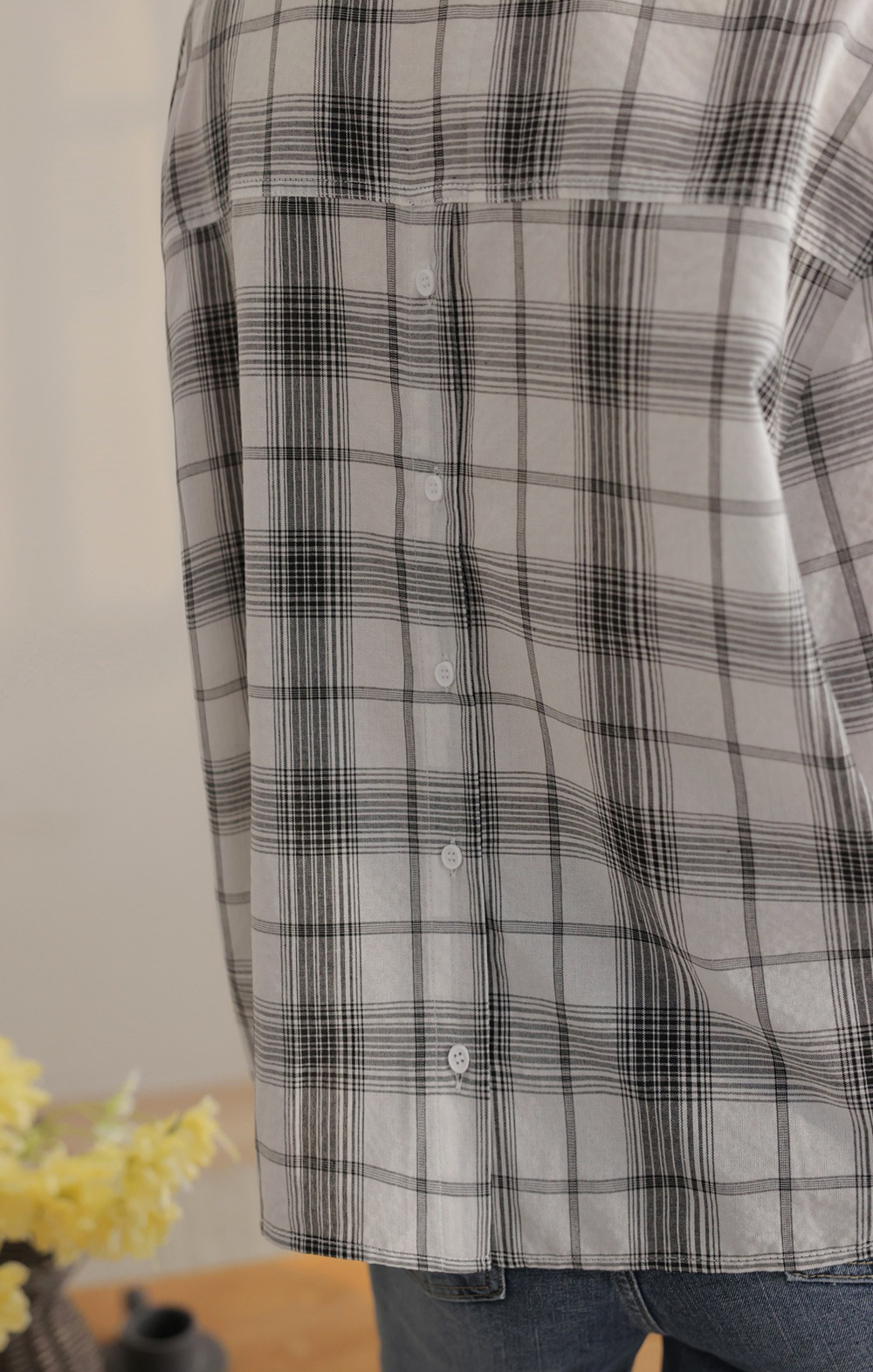 小蕾絲細節格紋襯衫,KOREA,359670,小蕾絲細節格紋襯衫,領500,999免運