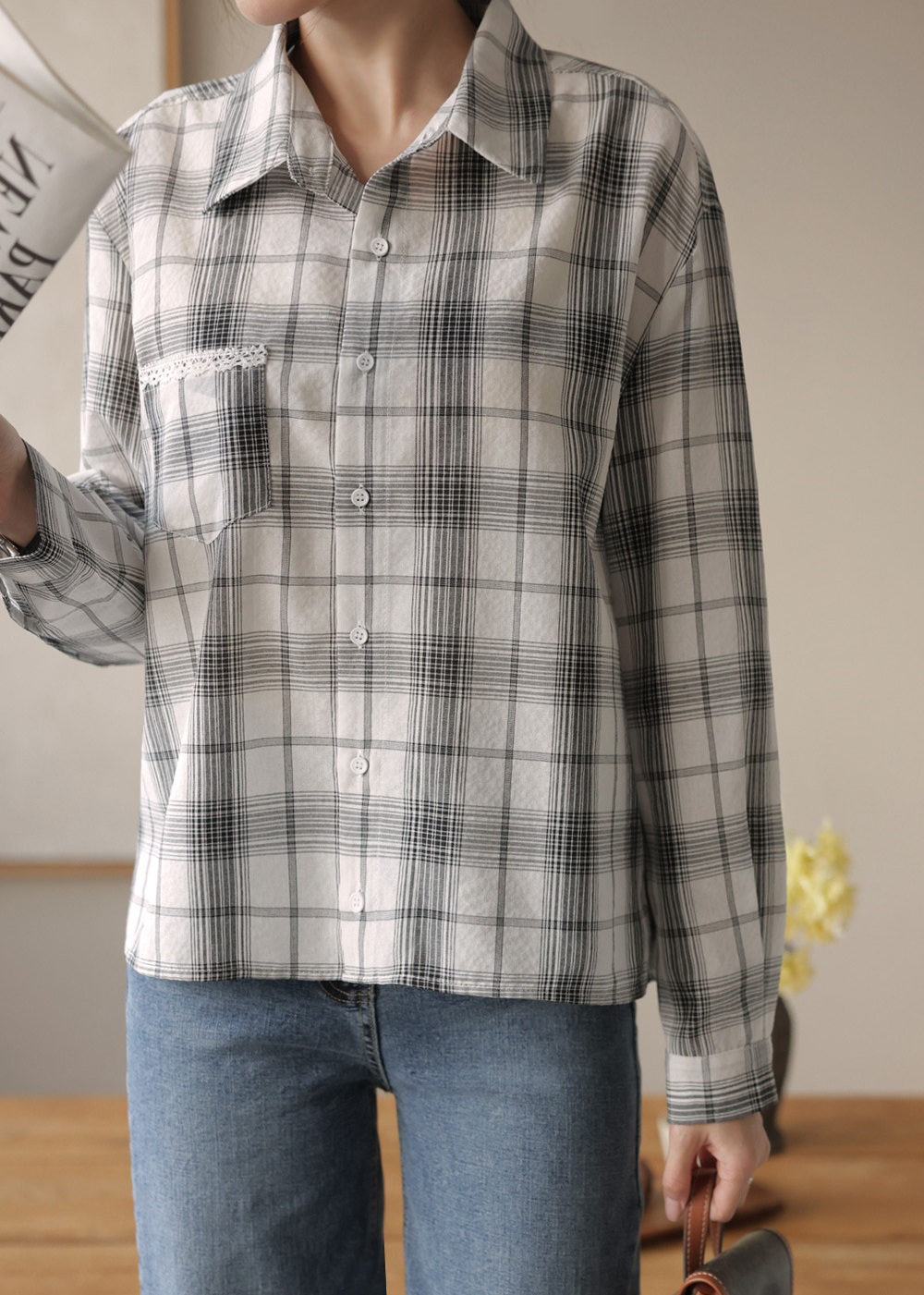 小蕾絲細節格紋襯衫,KOREA,359670,小蕾絲細節格紋襯衫,領500,999免運