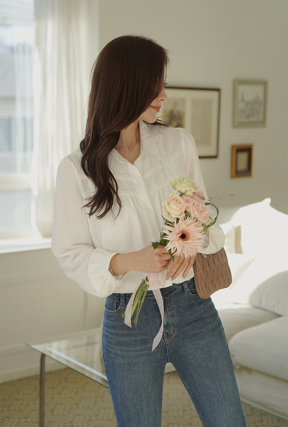 精緻刺繡蕾絲領襯衫,KOREA,359672,精緻刺繡蕾絲領襯衫,領500,999免運