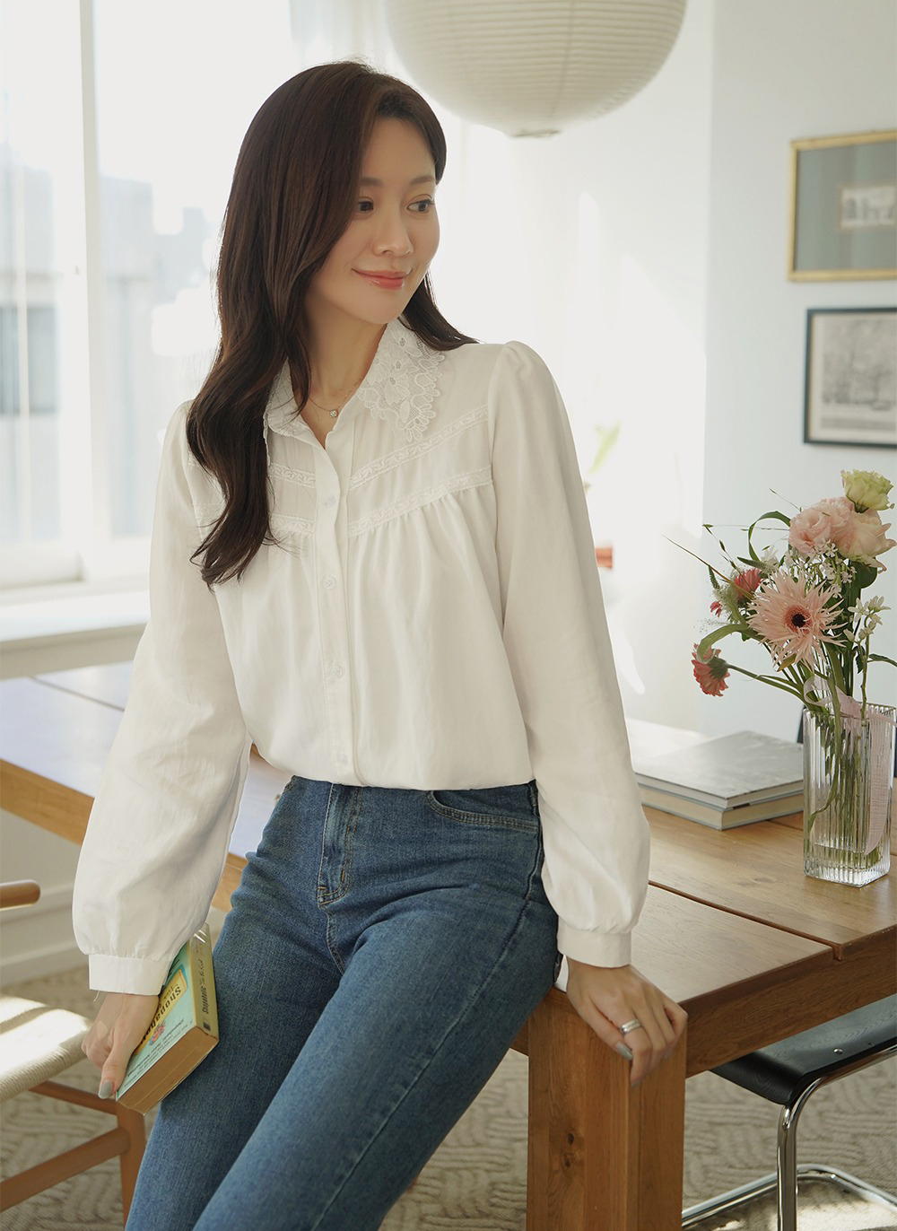 精緻刺繡蕾絲領襯衫,KOREA,359672,精緻刺繡蕾絲領襯衫,領500,999免運