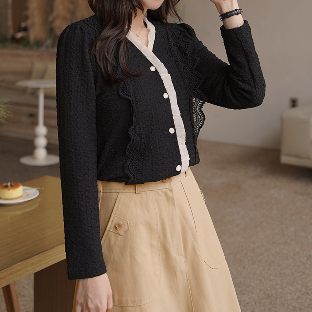 荷葉邊蕾絲拼接襯衫