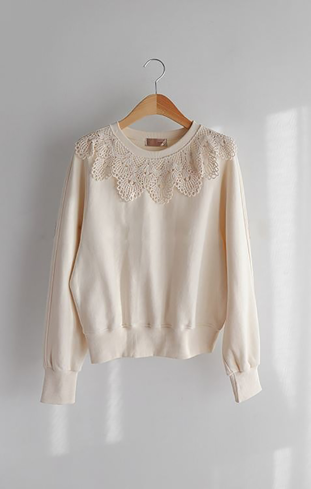 浪漫蕾絲花邊領上衣,KOREA,360044,浪漫蕾絲花邊領上衣,領500,999免運