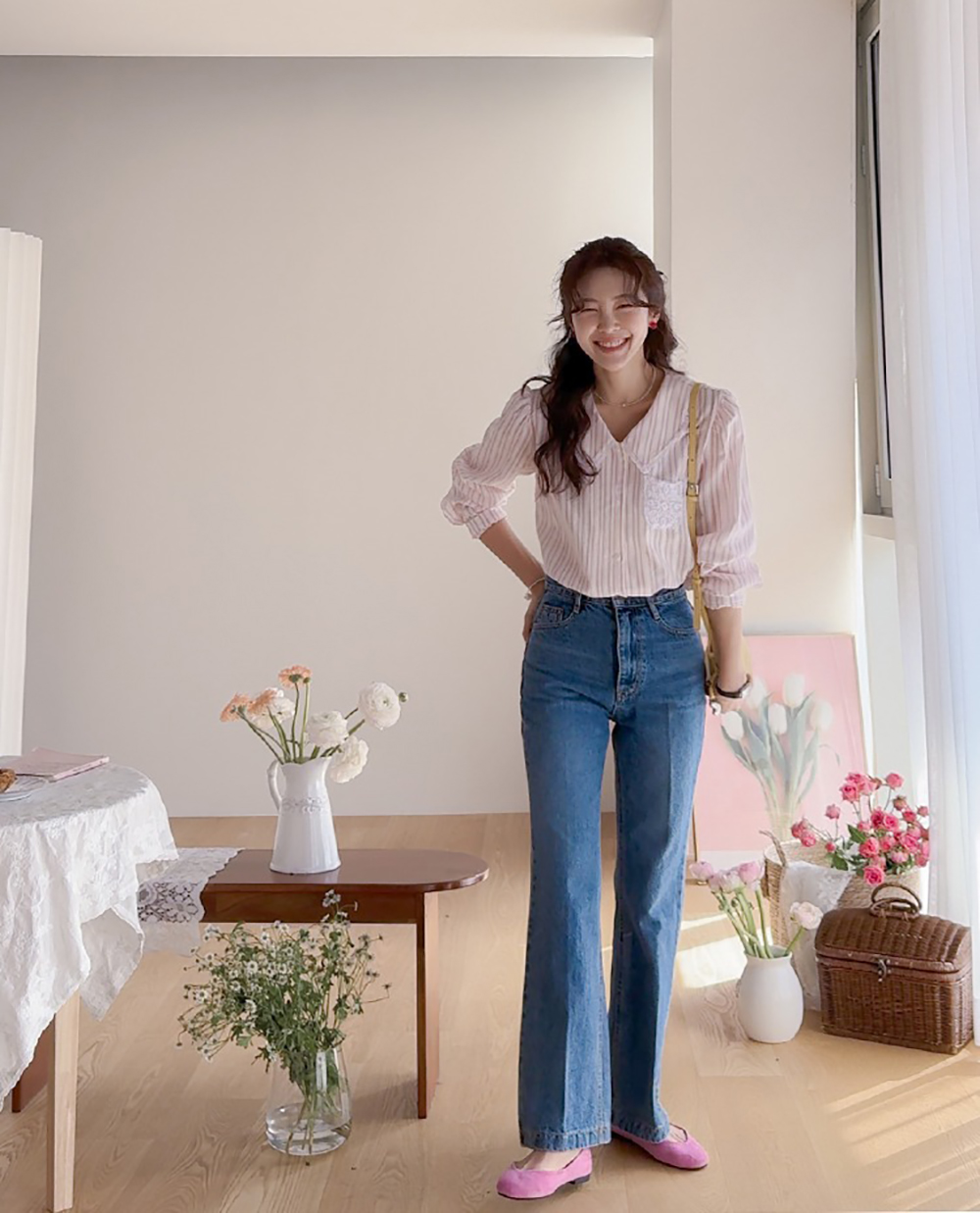 蕾絲花邊領泡泡袖襯衫,KOREA,360564,蕾絲花邊領泡泡袖襯衫,領500,999免運