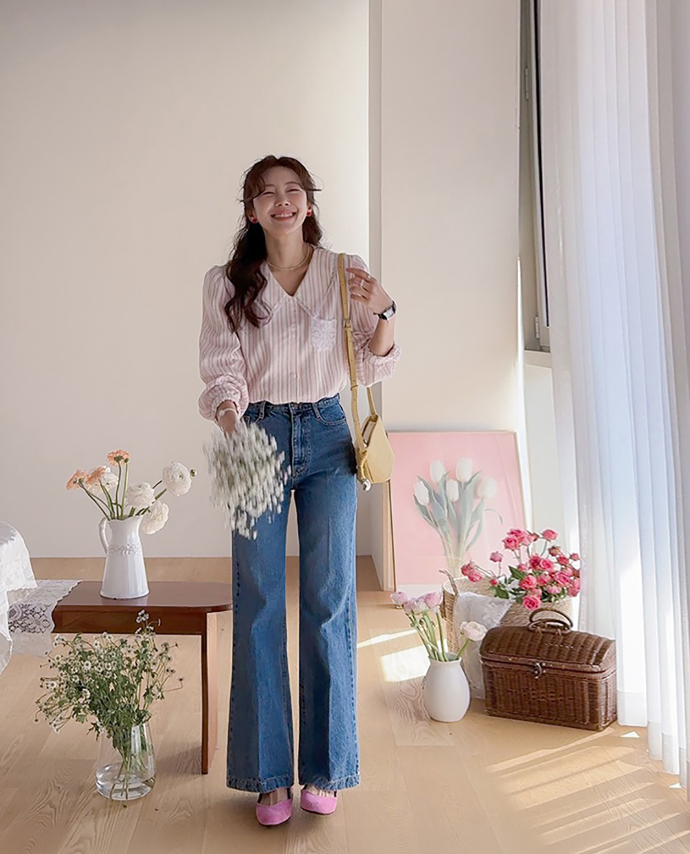 蕾絲花邊領泡泡袖襯衫,KOREA,360564,蕾絲花邊領泡泡袖襯衫,領500,999免運