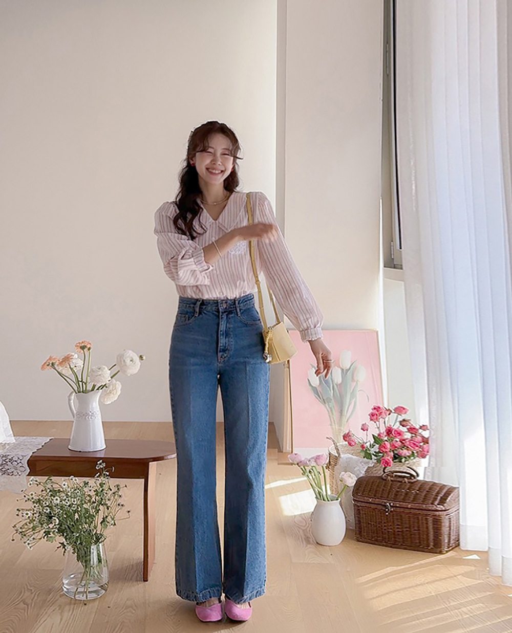 蕾絲花邊領泡泡袖襯衫,KOREA,360564,蕾絲花邊領泡泡袖襯衫,領500,999免運