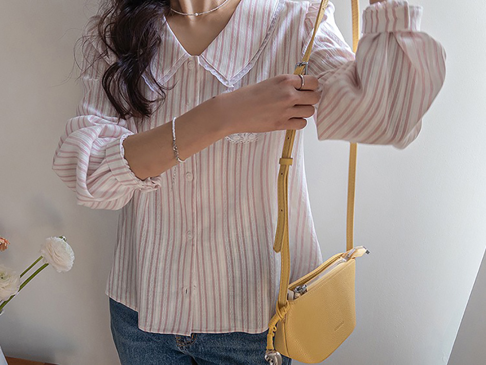 蕾絲花邊領泡泡袖襯衫,KOREA,360564,蕾絲花邊領泡泡袖襯衫,領500,999免運