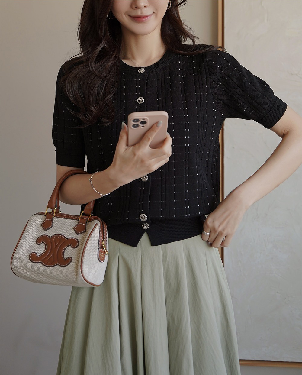 優雅銀釦壓紋針織上衣,KOREA,360633,優雅銀釦壓紋針織上衣,領500,999免運