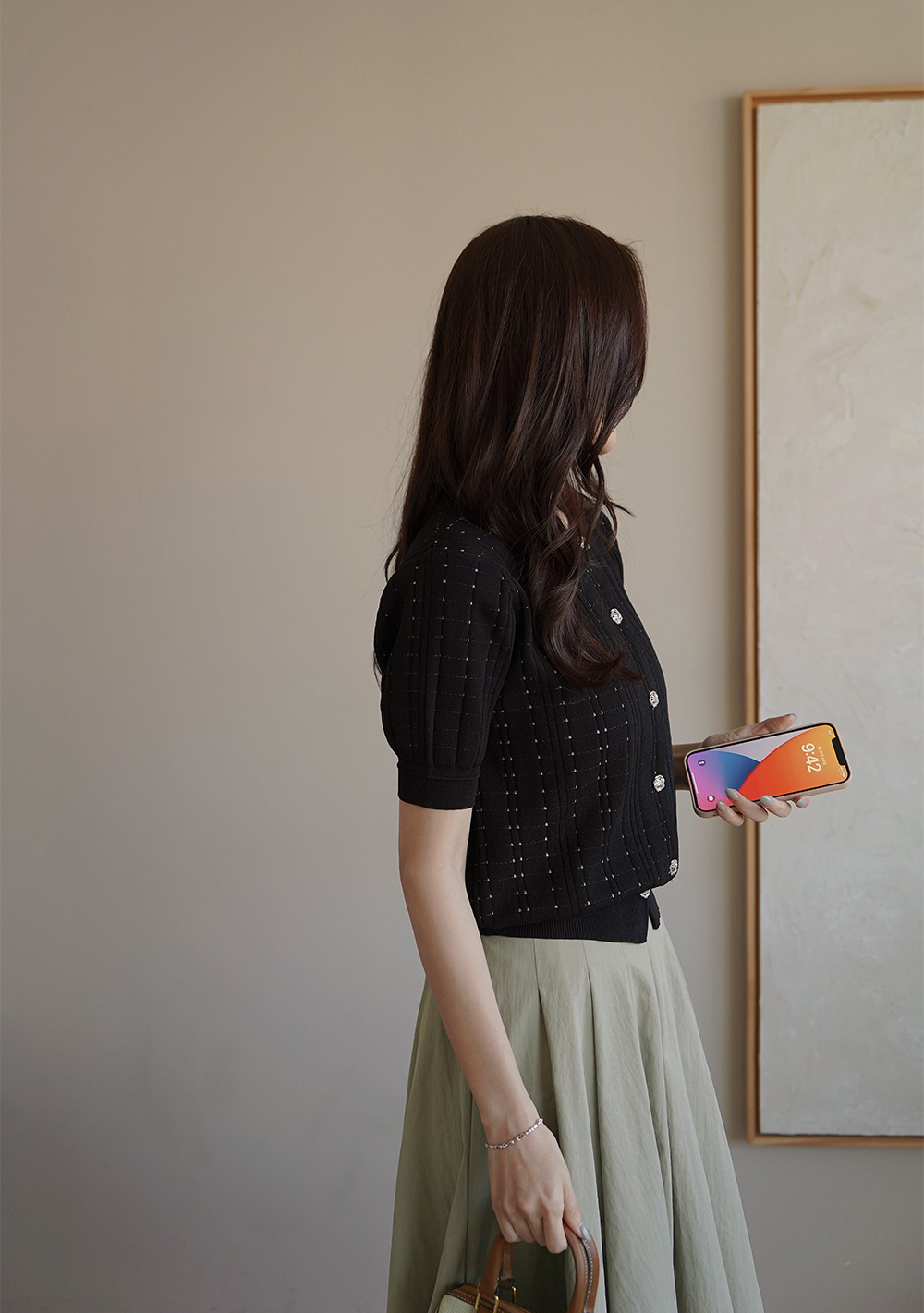 優雅銀釦壓紋針織上衣,KOREA,360633,優雅銀釦壓紋針織上衣,領500,999免運