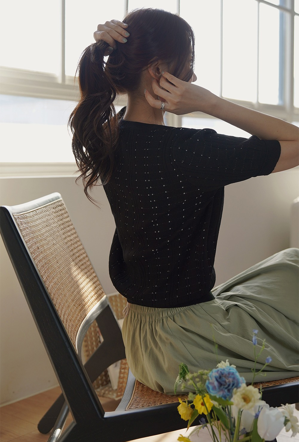 優雅銀釦壓紋針織上衣,KOREA,360633,優雅銀釦壓紋針織上衣,領500,999免運