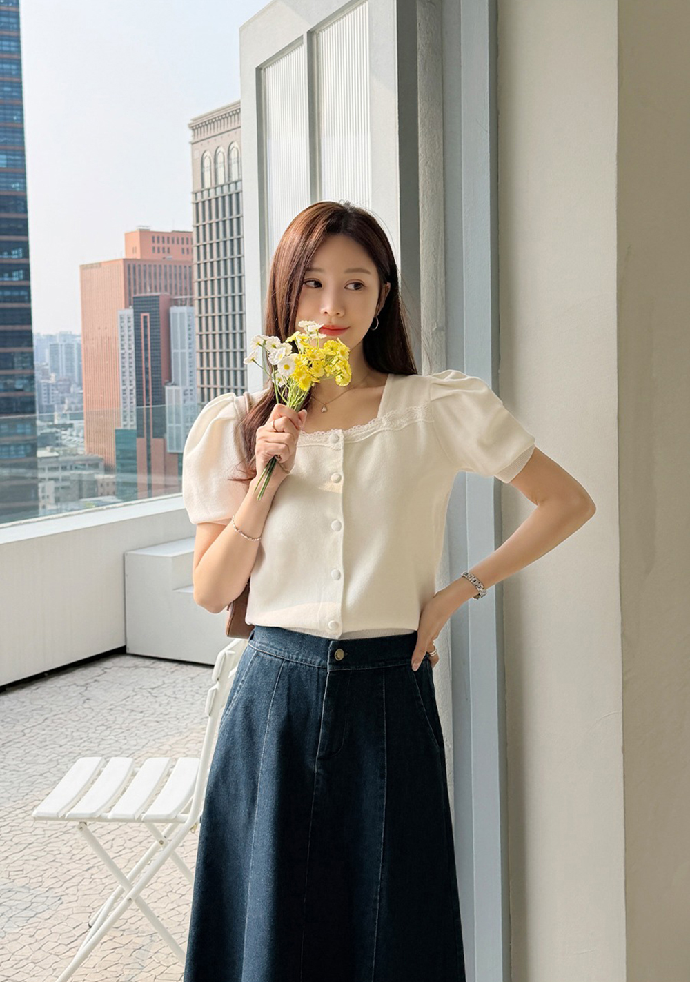 方領蕾絲泡泡袖上衣,KOREA,360634,方領蕾絲泡泡袖上衣,領500,999免運