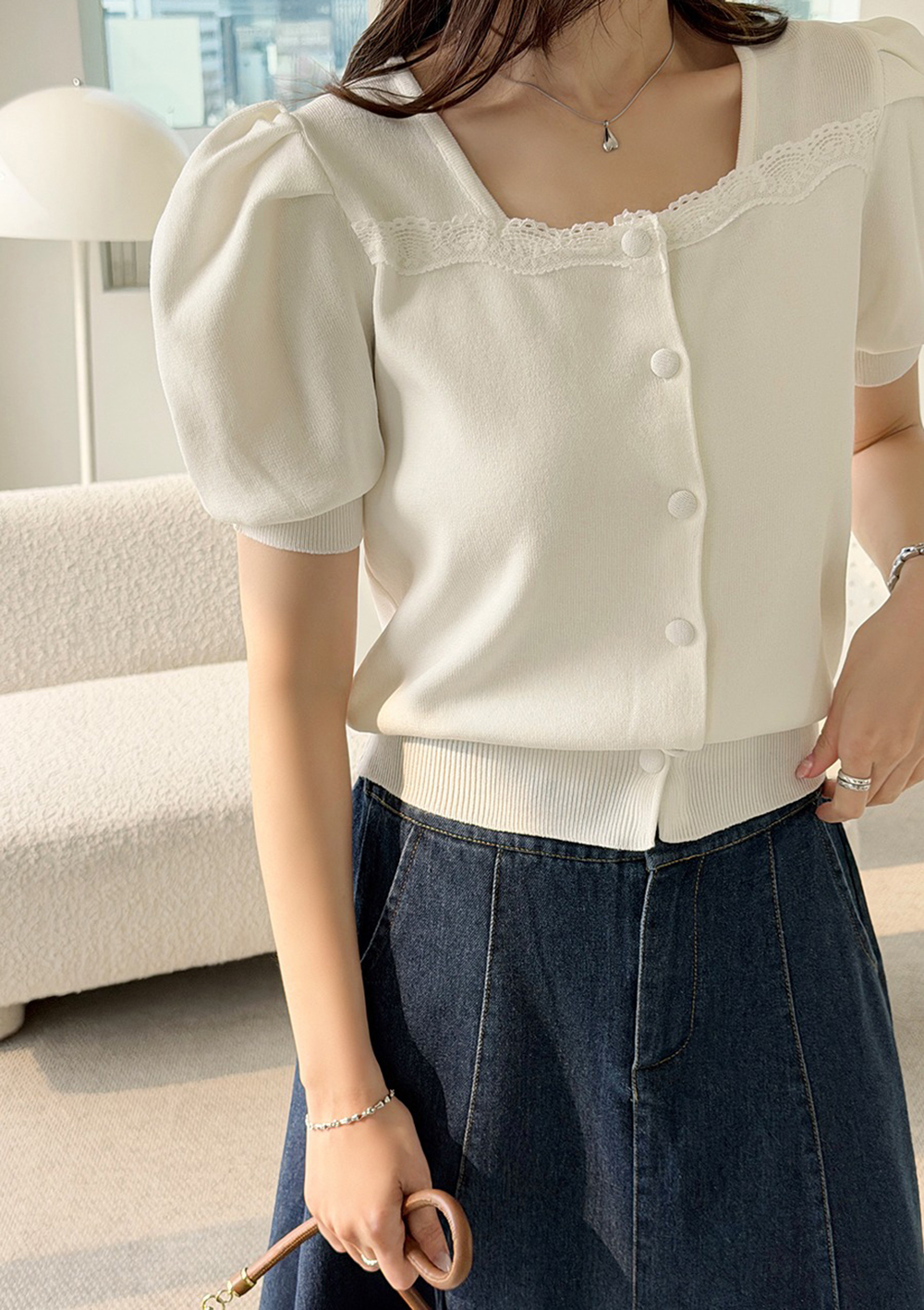 方領蕾絲泡泡袖上衣,KOREA,360634,方領蕾絲泡泡袖上衣,領500,999免運