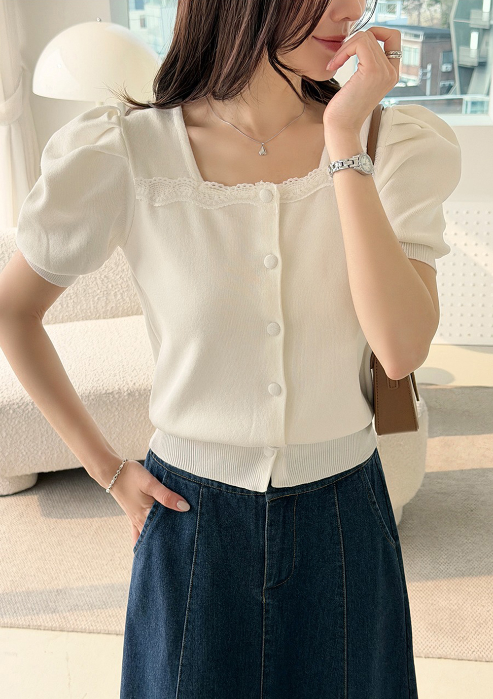 方領蕾絲泡泡袖上衣,KOREA,360634,方領蕾絲泡泡袖上衣,領500,999免運