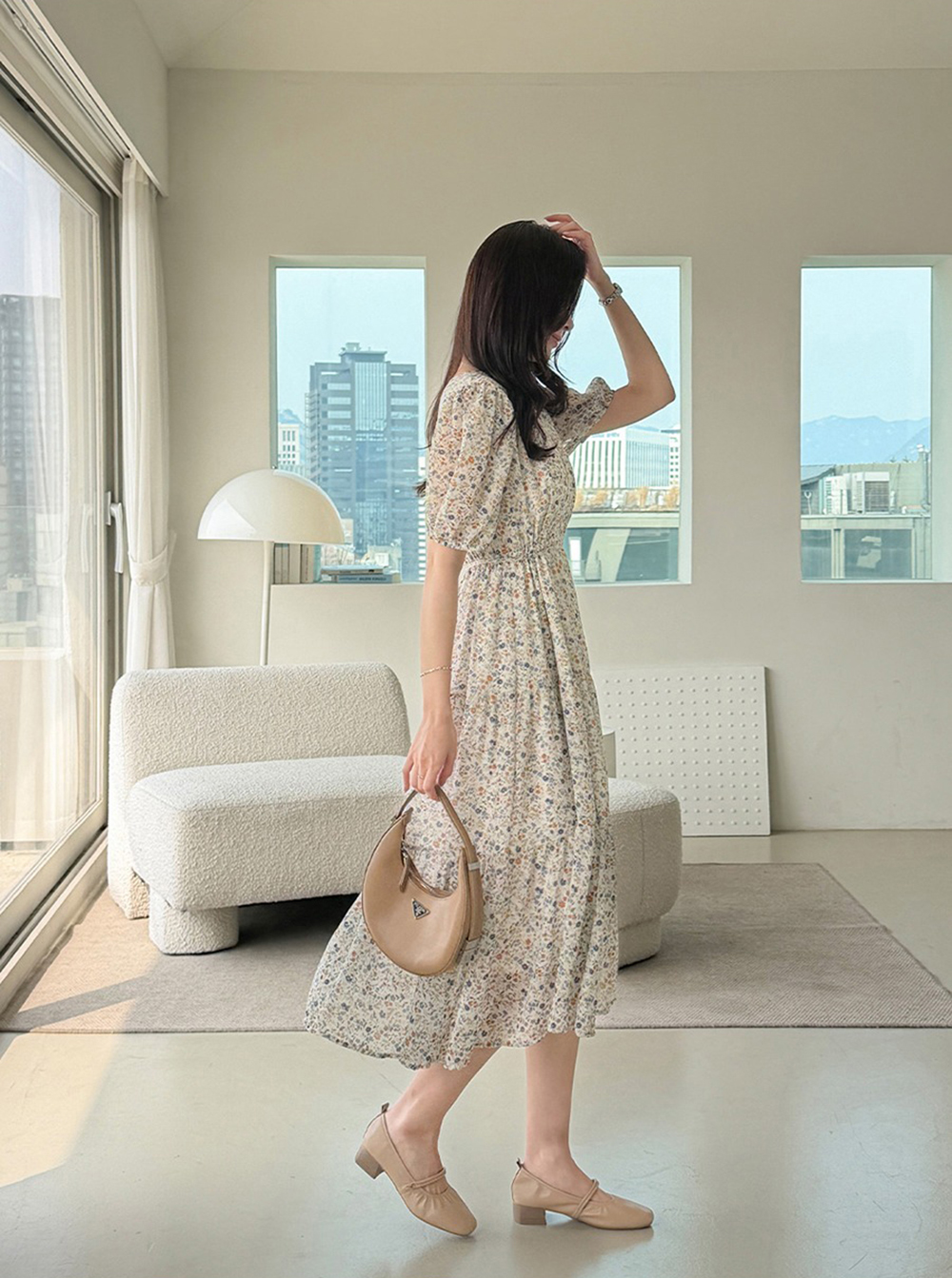 V領碎花飄逸雪紡洋裝,KOREA,361584,V領碎花飄逸雪紡洋裝,領500,999免運