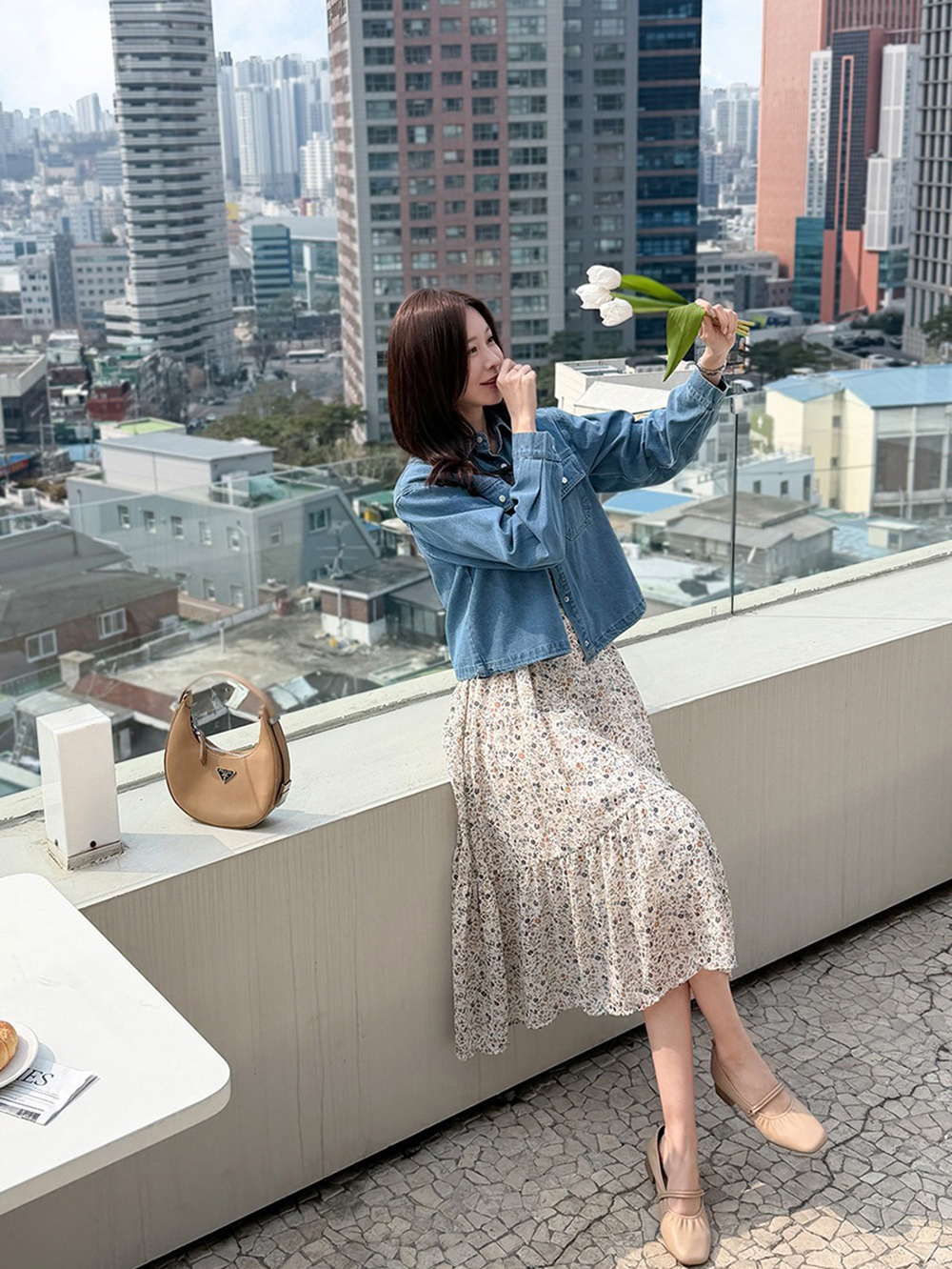 V領碎花飄逸雪紡洋裝,KOREA,361584,V領碎花飄逸雪紡洋裝,領500,999免運