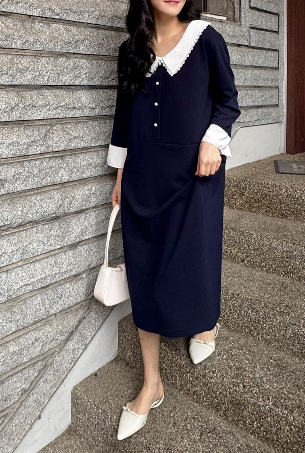 蕾絲領珍珠釦長洋裝,KOREA,362334,蕾絲領珍珠釦長洋裝,領500,999免運