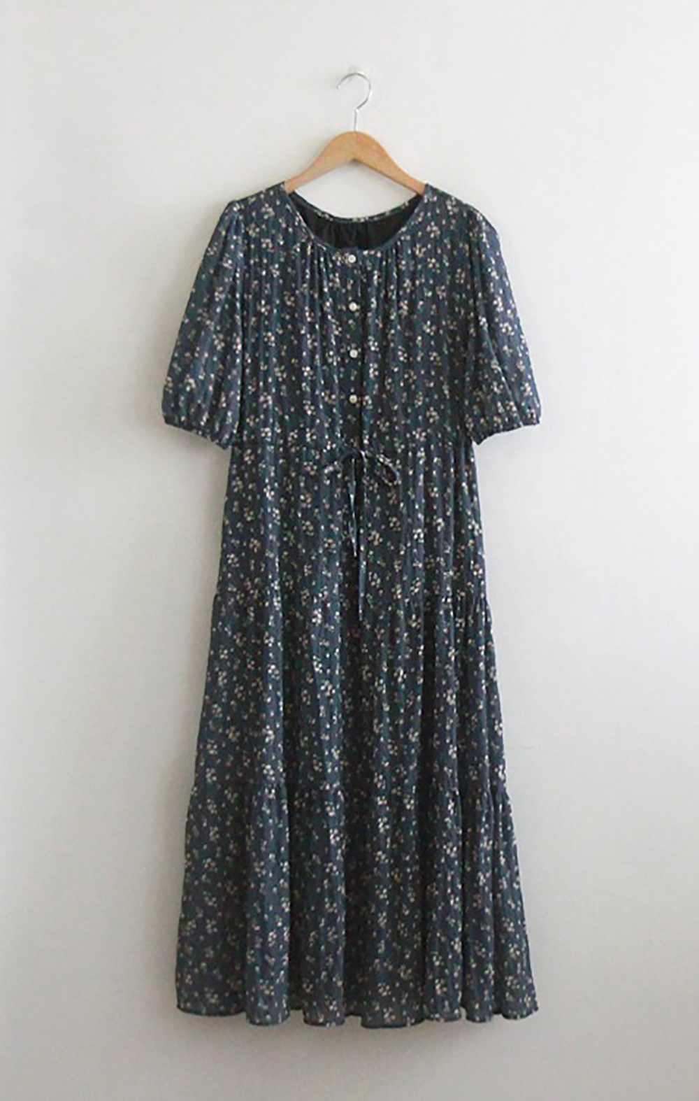 圓領碎花五分袖長洋裝,KOREA,362564,圓領碎花五分袖長洋裝,領500,999免運