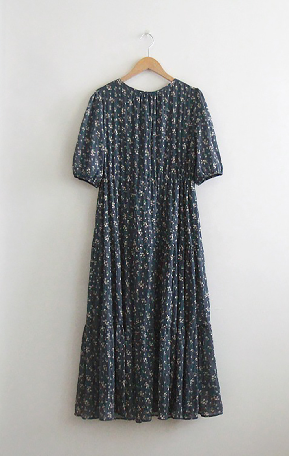 圓領碎花五分袖長洋裝,KOREA,362564,圓領碎花五分袖長洋裝,領500,999免運